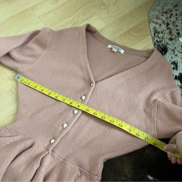 SNIDEL Blush Pink Peplum Rabbit Hair Wool Blend Pearl‎ Button Cardigan Size S - Picture 6 of 7